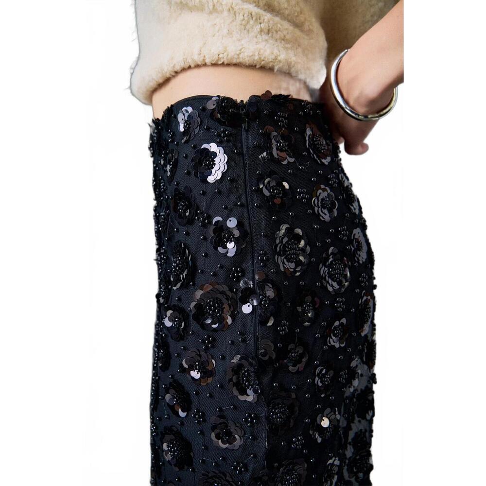 NEW ENGLISH FACTORY women's flower sequin sheer midi skirt in black - Picture 5 of 7